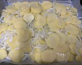 Foto del paso 3 de la receta: 638. Lomo de cerdo al horno con patatas y cebolla (principal carne)