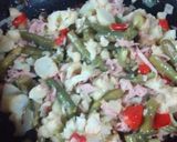 Foto del paso 2 de la receta: Vegetales al vapor salteados con jamón cocido y huevo