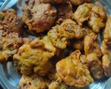 राजस्थानी प्याज़ पकौड़ी (Rajasthani pyaz pakodi recipe in Hindi) रेसिपी चरण 2 फोटो