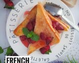 Foto langkah ke 4 dari resep French toast dengan strawberry sauce.