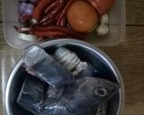 Foto langkah ke 1 dari resep Ikan Tongkol Cabe Merah.