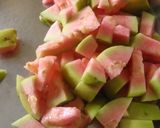 A picture of step 1 of South Indian style Guava Chutney.