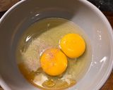 A picture of step 3 of Tomato Egg Drop Soup.