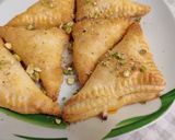 صورة لخطوة 5 من وصفة وربات البف باستري🥟😋