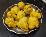 A picture of step 5 of Gramflour Pakoda Besan Pakoda.