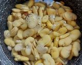 Foto del paso 2 de la receta: Caldo de habas al estilo de la abuela