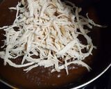 Foto del paso 6 de la receta: Mole doña María con pollo deshebrado