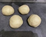 Joghurtos réteges vajas kifli recept fázis 2 fotója