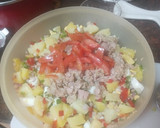 Foto del paso 6 de la receta: Ensalada de papas cocidas con huevo duro y atún