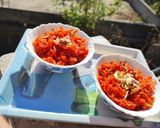 A picture of step 6 of Gajar ka halwa or Carrot pudding.