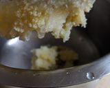 A picture of step 2 of Awadhi Grilled Chicken with Mashed Cauliflower and Potatoes.