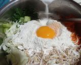 Foto langkah ke 2 dari resep Bakwan Sayur.