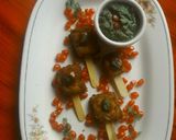 A picture of step 9 of Leftover bread veg lolipop.
