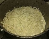 A picture of step 11 of Spaghetti with Chicken and Cream.