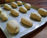 Foto langkah ke 4 dari resep Cheese Rolls.