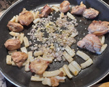 Foto del paso 3 de la receta: Arroz mixto de pollo y marisco