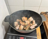 Foto del paso 2 de la receta: Costillas con calabaza y setas de cardo
