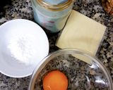 Hình bước làm 1 của món Bánh sữa phô mai 🧀 hoa đậu biếc