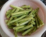 સરગવાનું શાક (Saragva Shak Recipe In Gujarati) રેસીપી સ્ટેપ2ફોટો