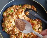 A picture of step 6 of Paneer cheese ghotala.