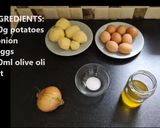 A picture of step 1 of Spanish Omelette.