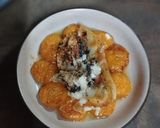A picture of step 6 of Saganaki with Apricots and Graviera Cheese.