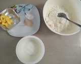 Foto langkah ke 1 dari resep Bakpao Kukus Simple Takaran Sendok.