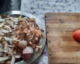 A picture of step 3 of Nagpuri Spicy sawji masala egg curry.