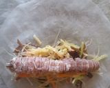 Hình bước làm 2 của món Chả nem nhân tôm bề bề