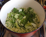 Foto del paso 1 de la receta: Crema de calabacín y Pack choy