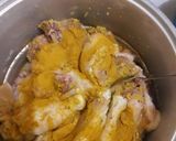 Foto langkah ke 2 dari resep 128. Ayam ungkep bumbu kuning.