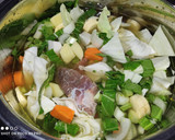 Foto del paso 1 de la receta: Caldo de res con viandas
