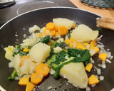 Foto del paso 5 de la receta: Acelgas con patata y zanahoria