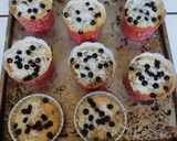 Foto langkah ke 5 dari resep Choco Cheese Muffin.