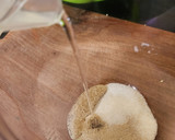Foto del paso 1 de la receta: Pan amasado esponjoso