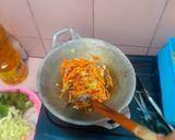 Foto langkah ke 6 dari resep Mi Goreng Jawa.