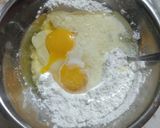 Foto del paso 2 de la receta: Bizcochuelo de calabaza al microondas
