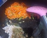 Foto langkah ke 2 dari resep Orak arik udang telur mpasi 11 bulan +.