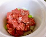 Hình bước làm 2 của món Slow Cooker Beef Stew/ thịt bò hầm bằng nồi Slow cook 👩🍳