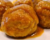 A picture of step 10 of Spanish-Style Meatballs in Sauce.