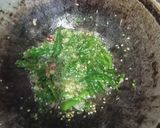 Foto langkah ke 5 dari resep Tumis Daging Cabe Hijau.