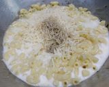 Foto langkah ke 3 dari resep Simple Mac n Cheese.