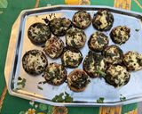 Une image de l'étape 9 de Champignons farcis aux tomates, emmental et coriandre.