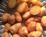 A picture of step 2 of Aloo kachalu.
