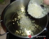 Φωτογραφία βήματος 16 της συνταγής Tajine με αρνάκι, δαμάσκηνα και αρωματικό κουσκούς