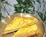 Gambar langkah 6 resipi Cheezy french toast.