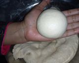 A picture of step 3 of Qulcha Naan.