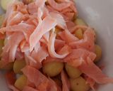 A picture of step 2 of Potato and smoked salmon salad.