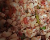 A picture of step 8 of Qeema macroni.