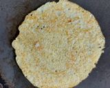 A picture of step 8 of Suji uttapam with sauce.